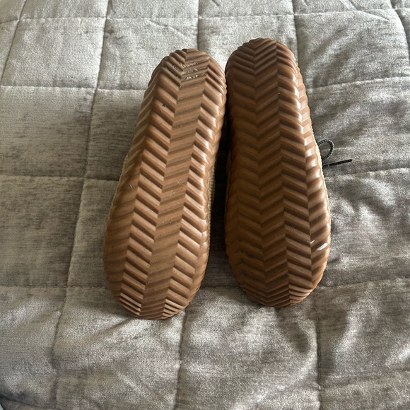 SOREL Camo Ankle Booties 100% waterproof size 9 EUC - Picture 9 of 9